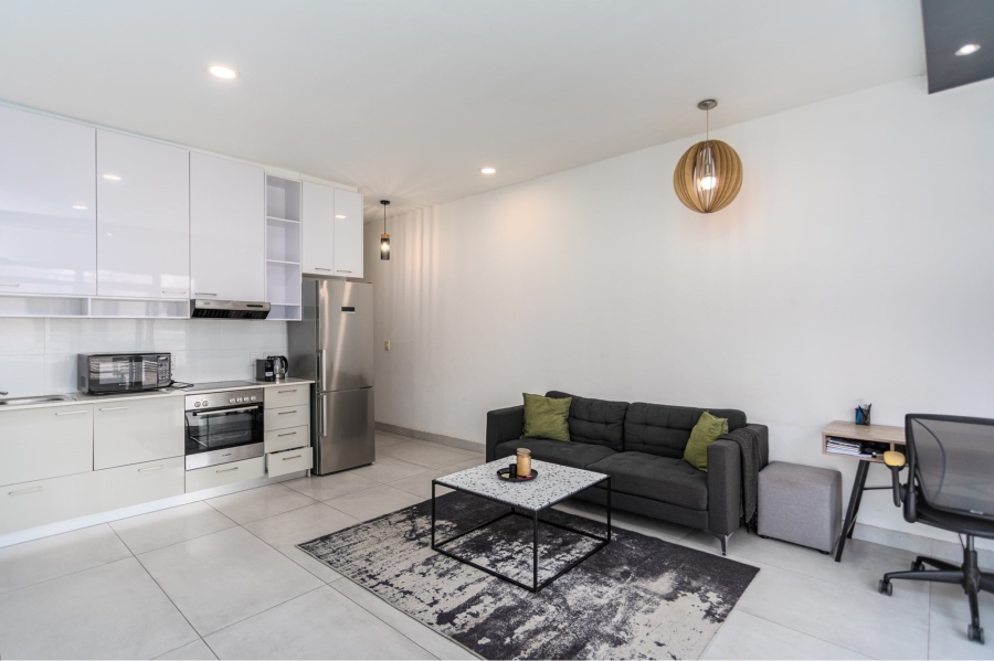 1 Bedroom Property for Sale in Gardens Western Cape